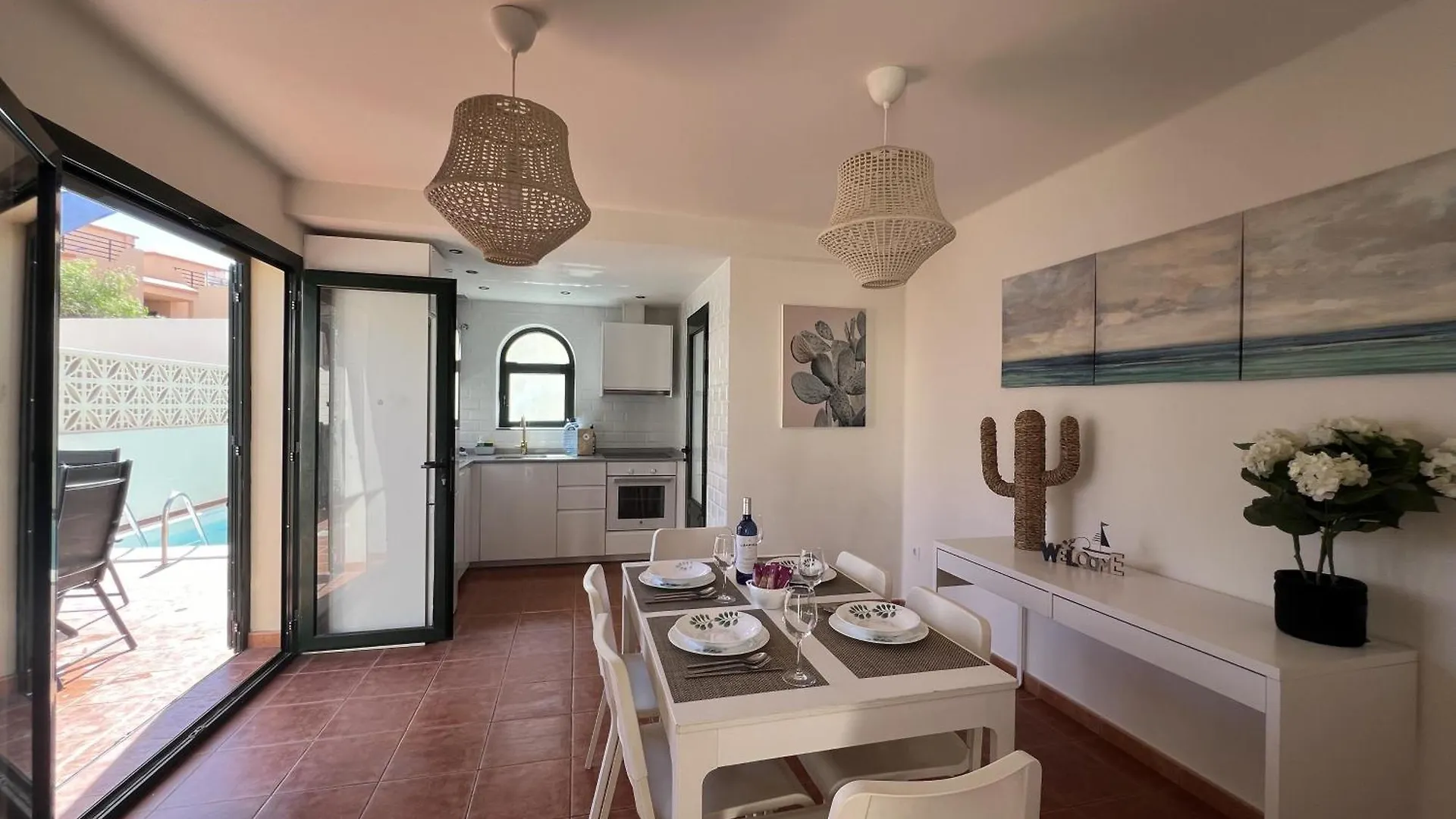 Olympia House Lovely, Close To Town And Beaches With Private Pool & Fast Wifi Corralejo Villa